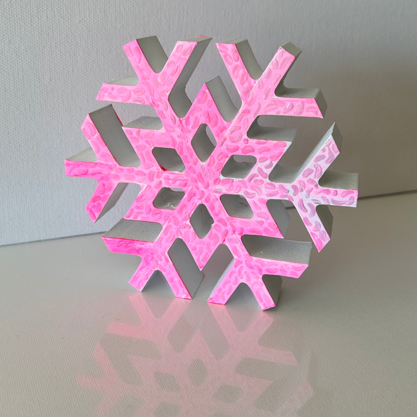 Snowflake Decor medium, pink
