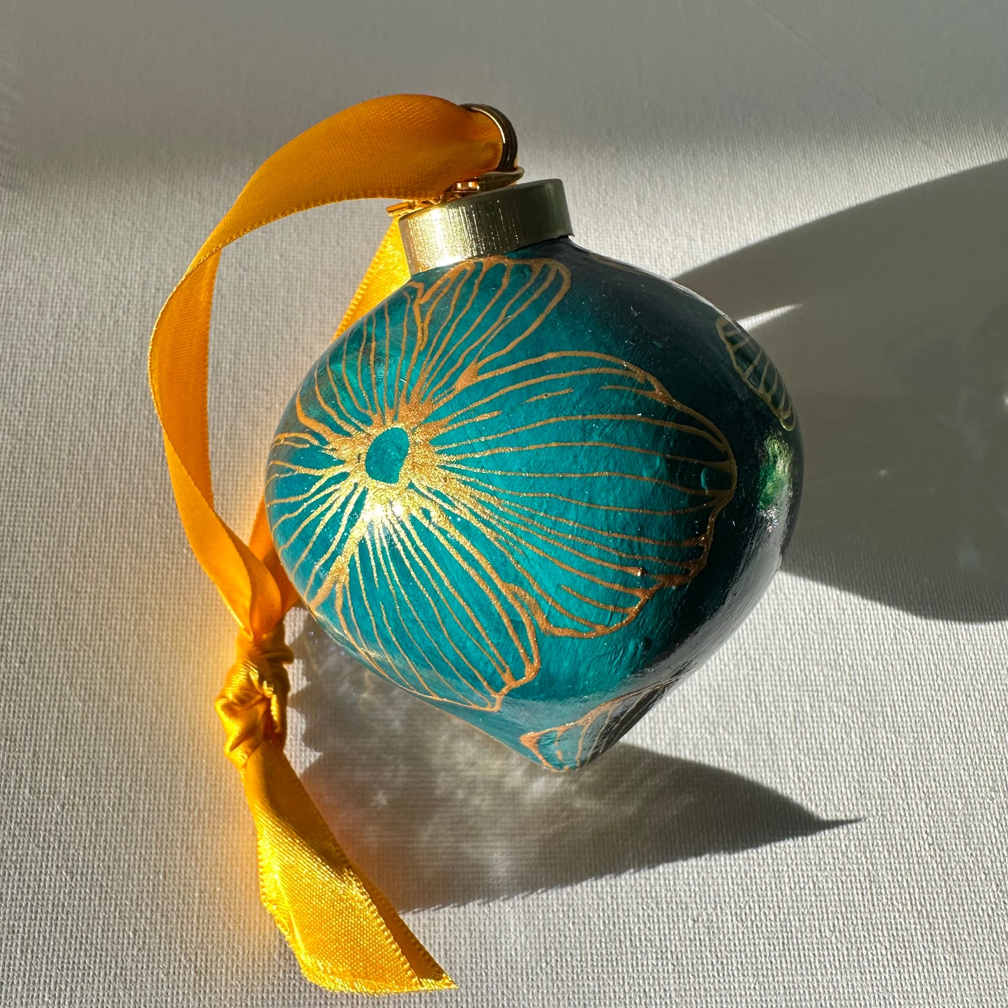 Winter Poppy (Sunlit Frost)