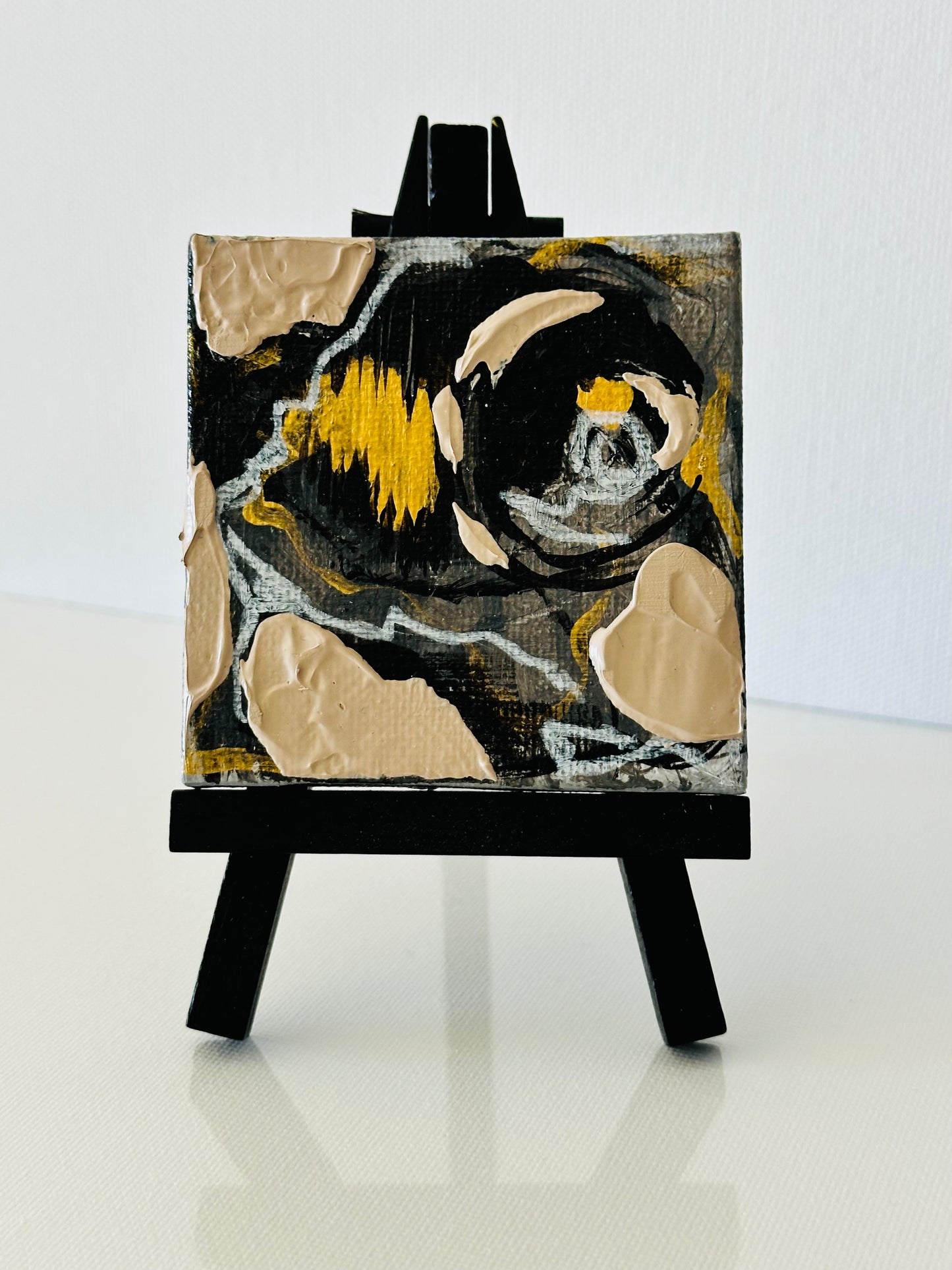 Mini Canvas with Free Easel