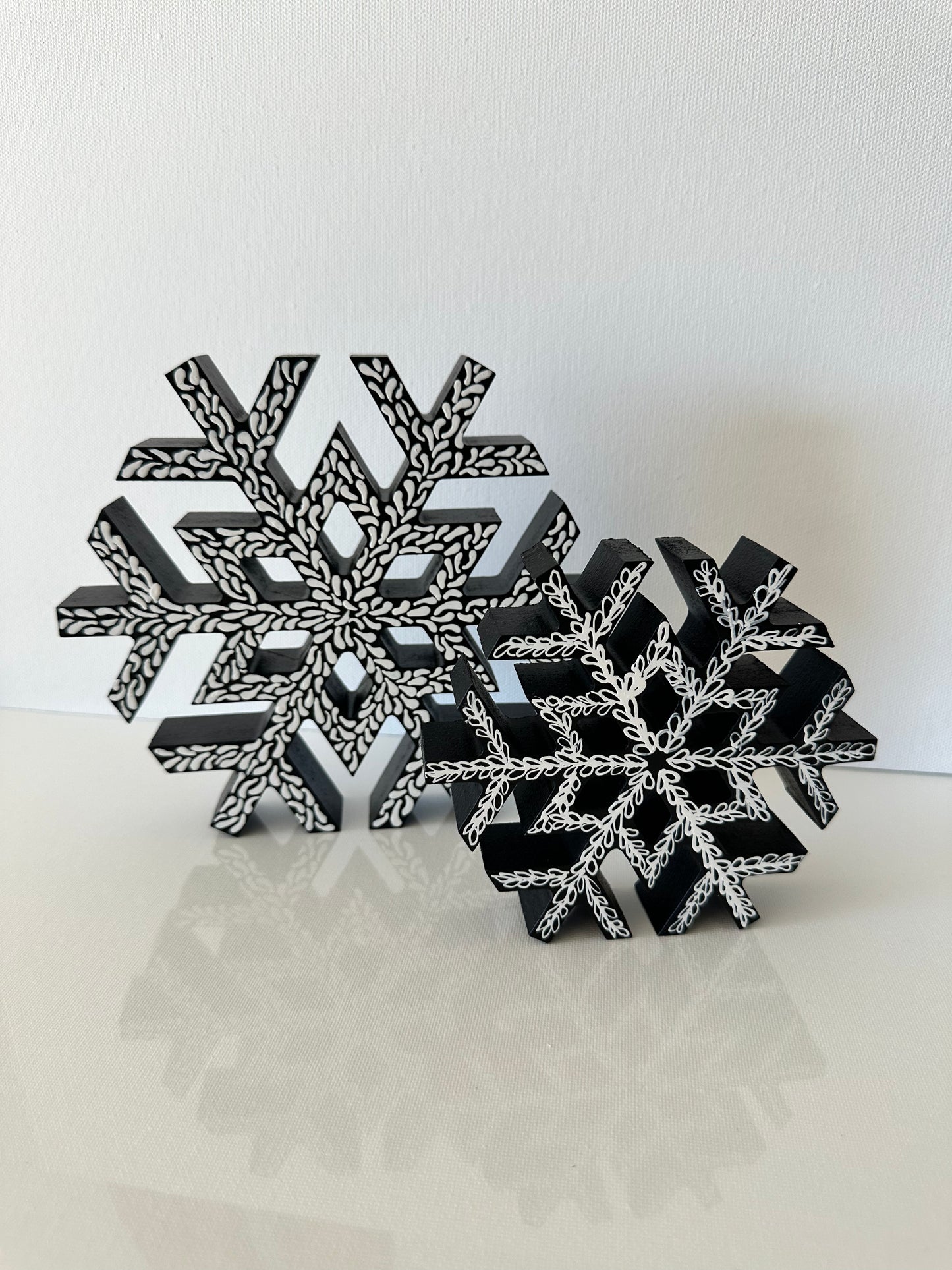 Snowflake Decor large, black