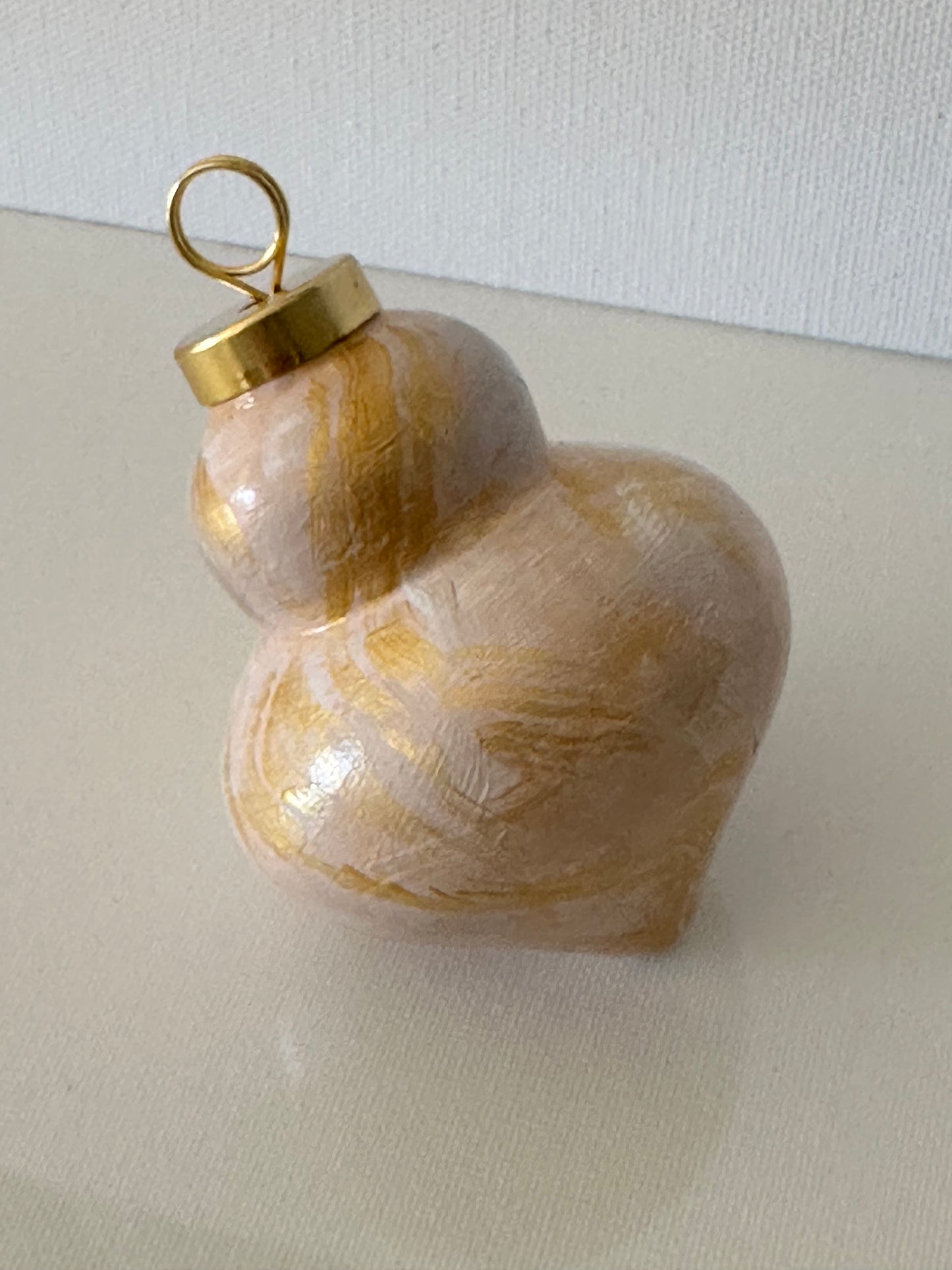 Silvery Gold Alabaster